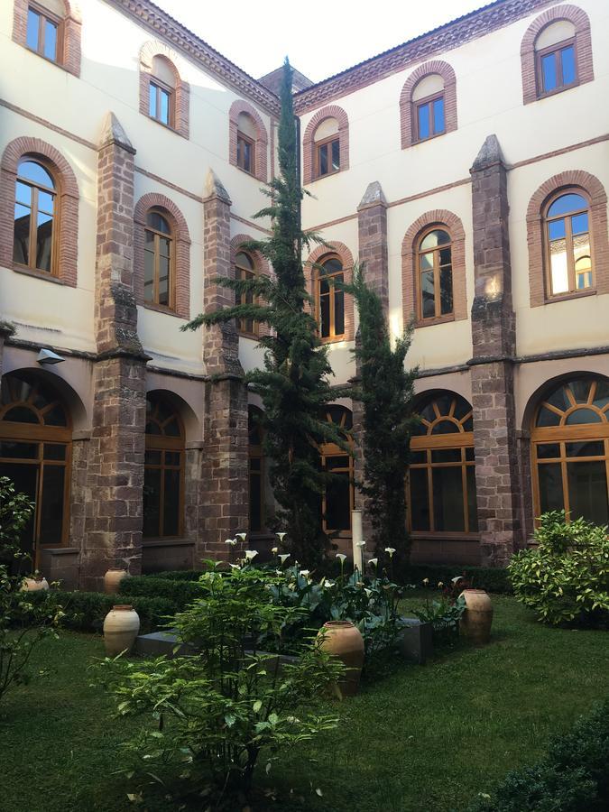 Monasterio De Santa Maria De Valvanera Anguiano Eksteriør billede